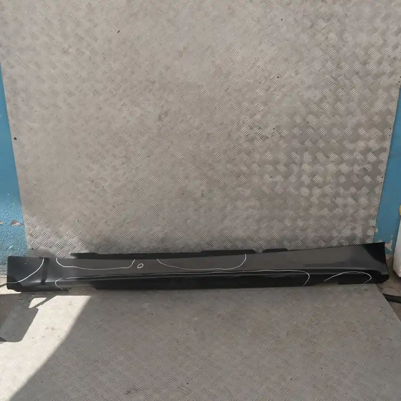 BMW 19 E87 Sill Strip Side Skirt Left Black 2 Schwarz II - 668 Liquidación